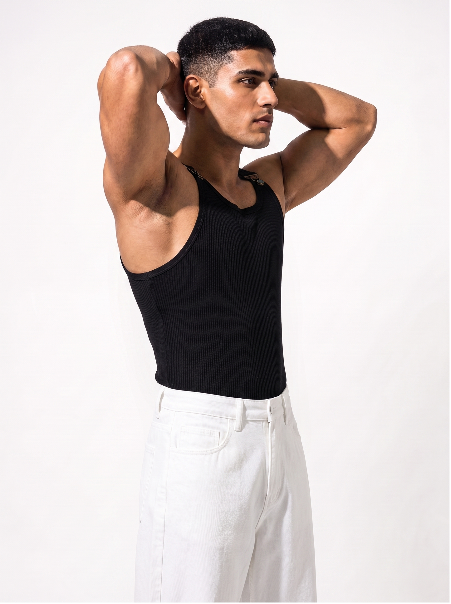 The Luxe Buckle Vest-Black